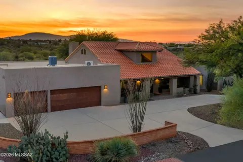6780 N Calle Lomita, Tucson, AZ 85704