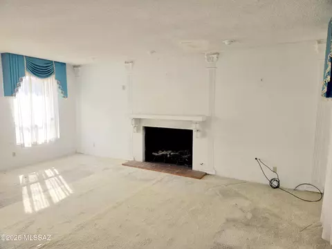 8243 E Rawhide Trl, Tucson, AZ 85750 photo 10