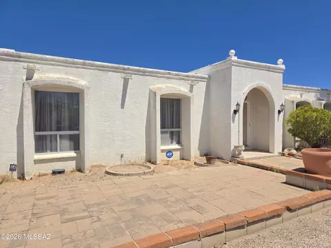 8243 E Rawhide Trl, Tucson, AZ 85750 photo 3