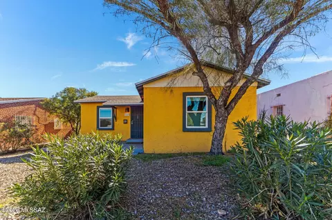1628 E Grant Rd, Tucson, AZ 85719