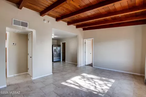 Living - 523 E Joan St, Tucson, AZ 85705 photo 3 of 4