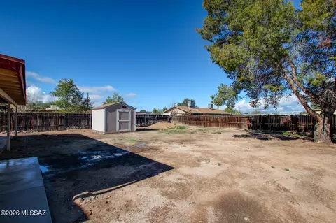 Exterior - 523 E Joan St, Tucson, AZ 85705 photo 7 of 10