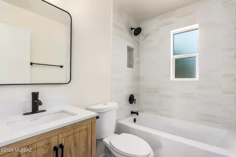 2601 E Warwick Vis, Tucson, AZ 85713 photo 11