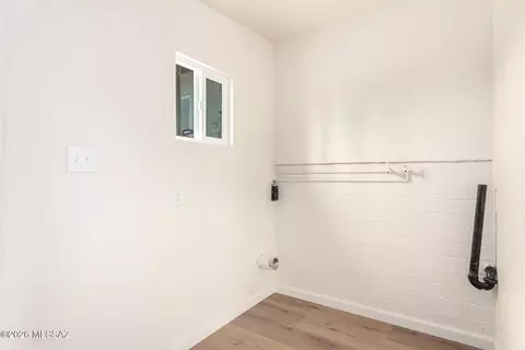 2601 E Warwick Vis, Tucson, AZ 85713 photo 19