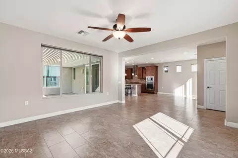 14001 E Voss St, Vail, AZ 85641 photo 9