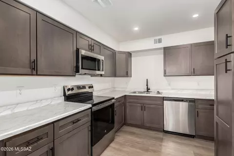 6342 N Barcelona Ln #119, Tucson, AZ 85704
