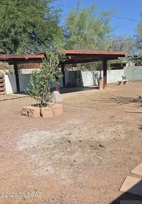 Exterior - 2249 E Silver St, Tucson, AZ 85719 photo 5 of 7
