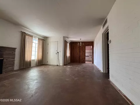 Living - 2249 E Silver St, Tucson, AZ 85719 photo 2 of 4