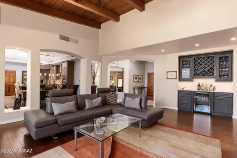 Living - 6656 E Circulo Otono, Tucson, AZ 85750 photo 4 of 4
