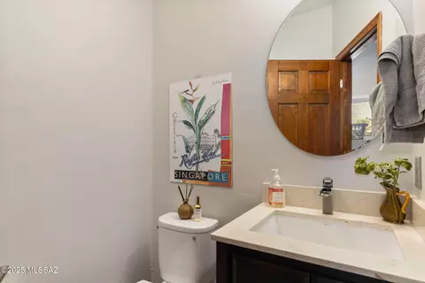 Bath - 6656 E Circulo Otono, Tucson, AZ 85750 photo 1 of 6