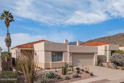 5271 N Canyon Rise Pl, Tucson, AZ 85749