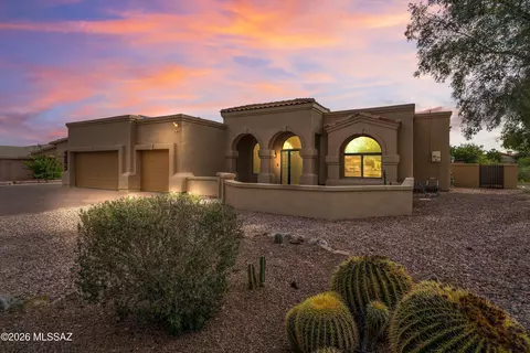 6977 W Wade Pl, Tucson, AZ 85743