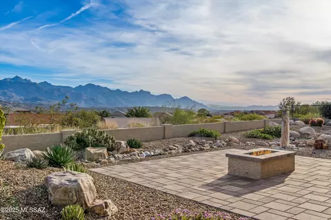 Exterior - 65221 E Diamond Ridge Ct, Tucson, AZ 85739 photo 2 of 13