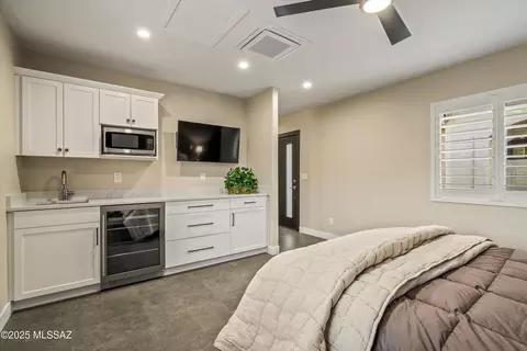 Bedroom - 65221 E Diamond Ridge Ct, Tucson, AZ 85739 photo 3 of 6