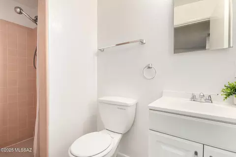 Bath - 6322 E Colgate Dr, Tucson, AZ 85710 photo 1 of 2