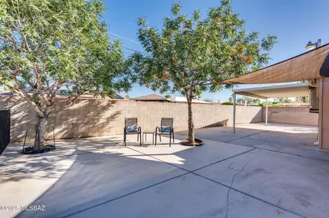 Exterior - 5741 E 33rd St, Tucson, AZ 85711 photo 5 of 8