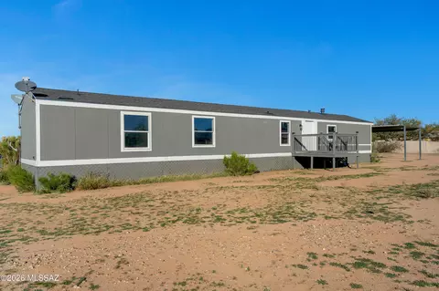 7697 N Steele Dr, Tucson, AZ 85743