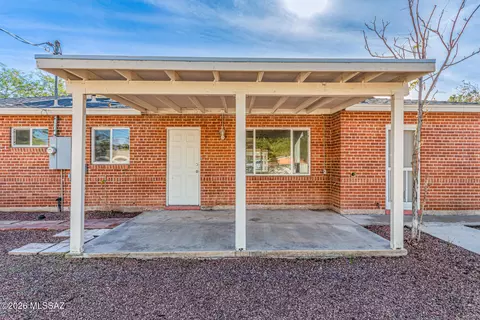 Exterior - 6517 E Cooper St, Tucson, AZ 85710 photo 2 of 6