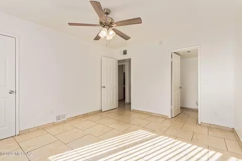 Bedroom - 6517 E Cooper St, Tucson, AZ 85710 photo 2 of 6