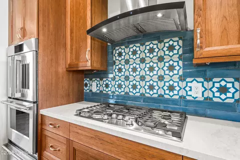 Kitchen - 66213 E Box Elder Rd, Tucson, AZ 85739 photo 5 of 9