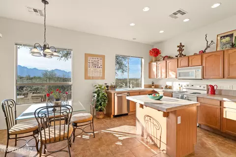Kitchen - 63531 E Harmony Dr, Tucson, AZ 85739 photo 1 of 5