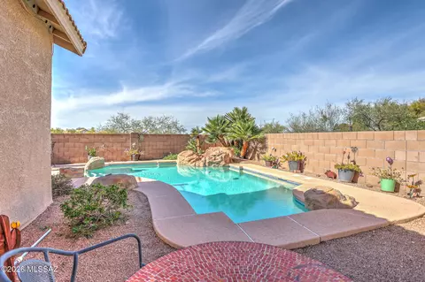 Exterior - 10236 E Buffaloberry Loop, Tucson, AZ 85748 photo 13 of 16