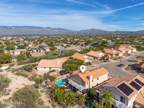 View/Area - 10236 E Buffaloberry Loop, Tucson, AZ 85748 photo 5 of 5