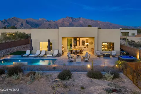 5445 N Yvon Heights Pl, Tucson, AZ 85704