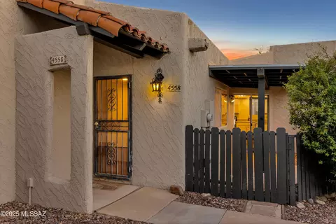 4558 E Sunrise Dr, Tucson, AZ 85718