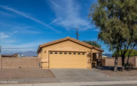 5295 E Agave Vista Dr, Tucson, AZ 85756
