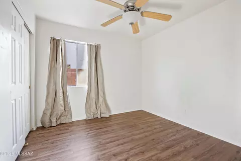 Bedroom - 10001 E Apache Rain Dr, Tucson, AZ 85748 photo 4 of 4