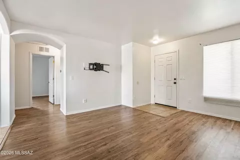 Living - 10001 E Apache Rain Dr, Tucson, AZ 85748 photo 2 of 3