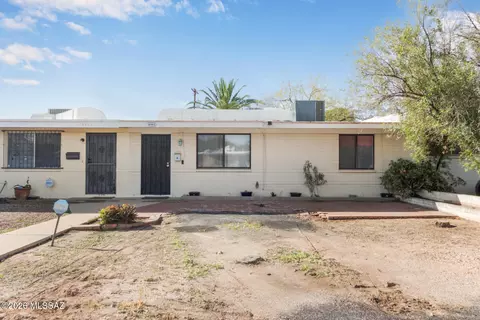 4962 S Highland Dr, Tucson, AZ 85706