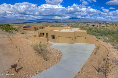 13407 S Sundown Ranch Rd, Vail, AZ 85641