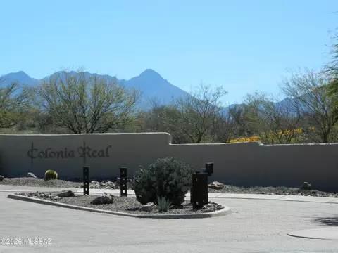 422 E Corte Artura Azul, Green Valley, AZ 85614