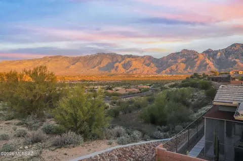 13280 N Weatherglass Dr, Oro Valley, AZ 85755
