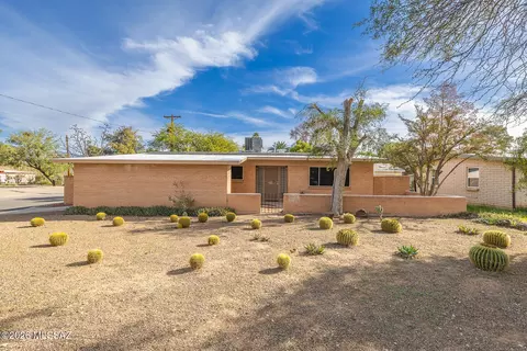 2508 E Halcyon Rd, Tucson, AZ 85716