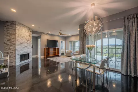 1500 E Pusch Wilderness Dr #7201, Tucson, AZ 85737
