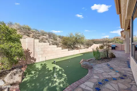 62276 E Sand Crest Dr, Tucson, AZ 85739