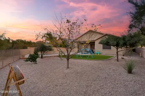 Exterior - 13561 E Aviara Pl, Vail, AZ 85641 photo 6 of 12
