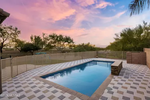 Exterior - 13561 E Aviara Pl, Vail, AZ 85641 photo 8 of 12