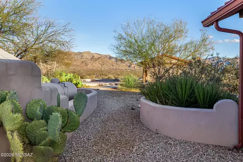 Exterior - 6828 E Diamondback Rd, Saint David, AZ 85630 photo 7 of 15