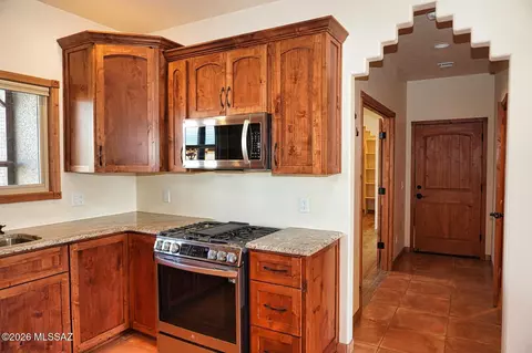 Kitchen - 6767 E De Vaca Cir, Saint David, AZ 85630 photo 1 of 4