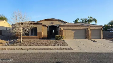 268 W Azmataz Rd, Tucson, AZ 85737