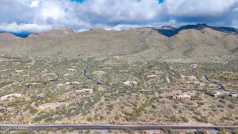 4875 N Windsong Canyon Dr, Tucson, AZ 85749