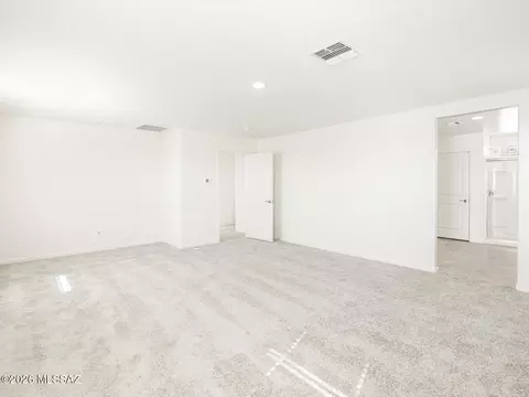 7311 S Gray Jay Dr, Tucson, AZ 85747