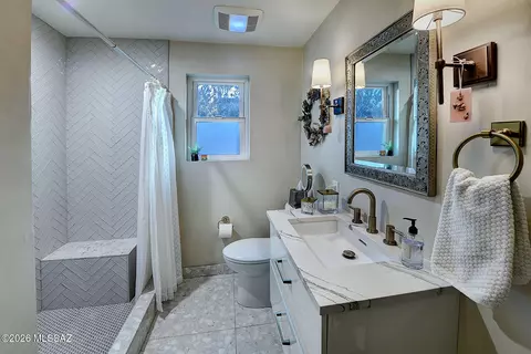 Bath - 243 E University Blvd, Tucson, AZ 85705 photo 7 of 7