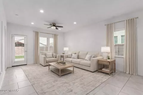 Living - 12711 E Joffroy Dr, Vail, AZ 85641 photo 2 of 2