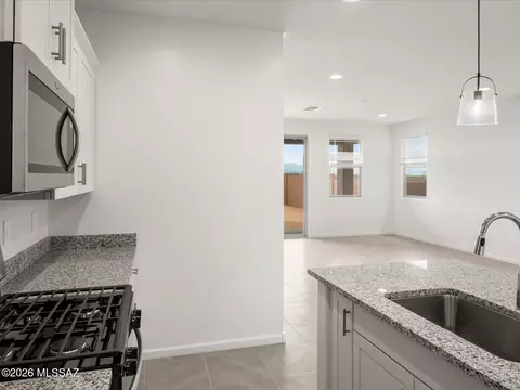 12631 E Remi Dr, Vail, AZ 85641
