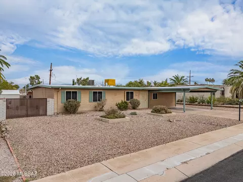 Exterior - 8443 E 20th St, Tucson, AZ 85710 photo 2 of 6